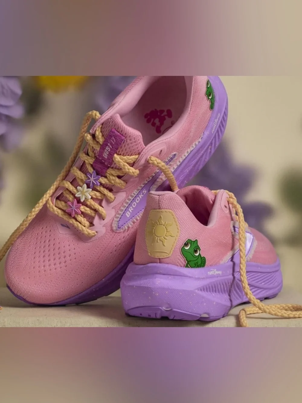 ISO*** Brooks Ghost 17 runDisney Rapunzel - Picture 1 of 1